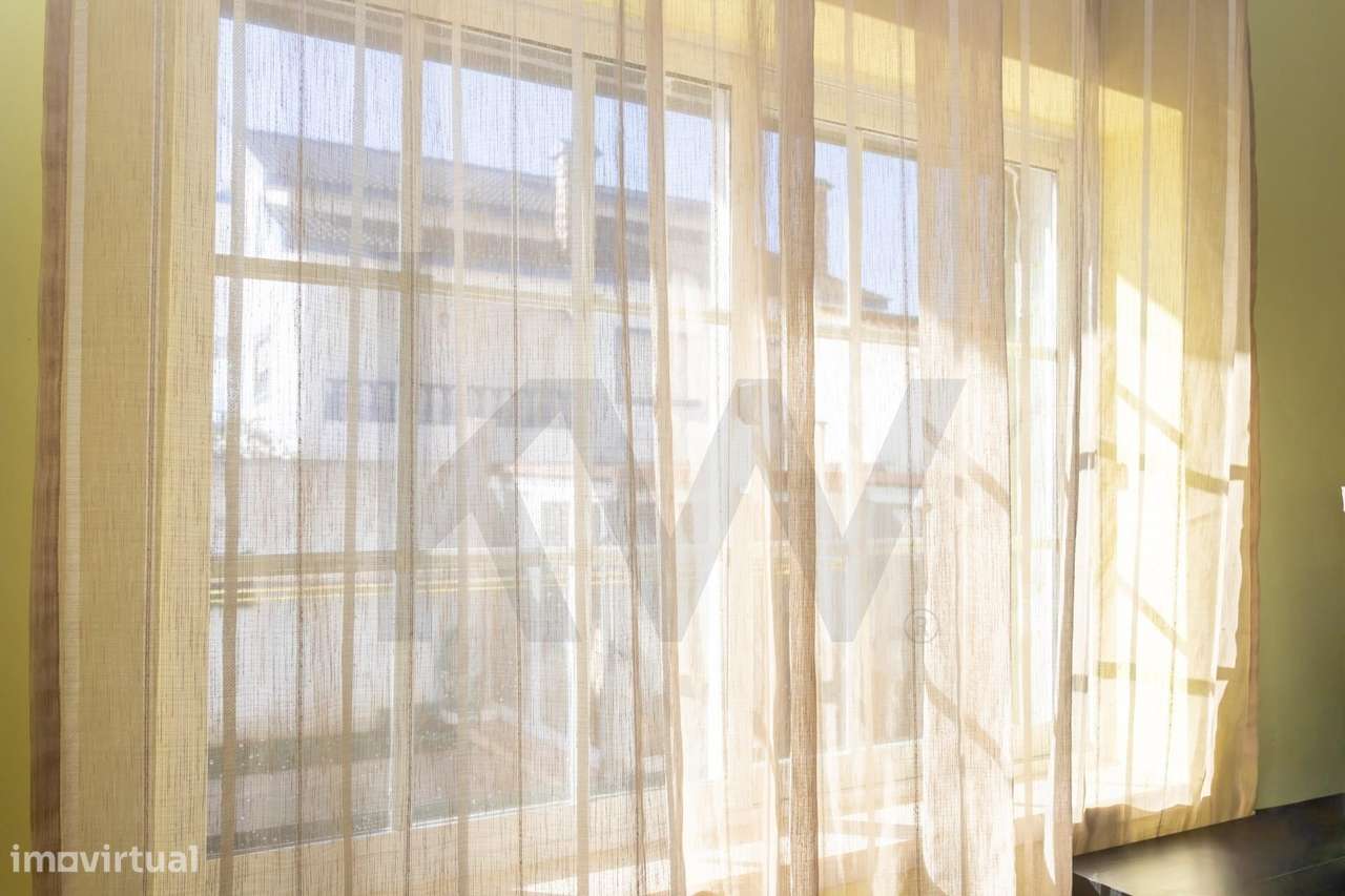 Moradia T4 na Moita – Zona do Palheirão | Excelente Exposição Solar-48