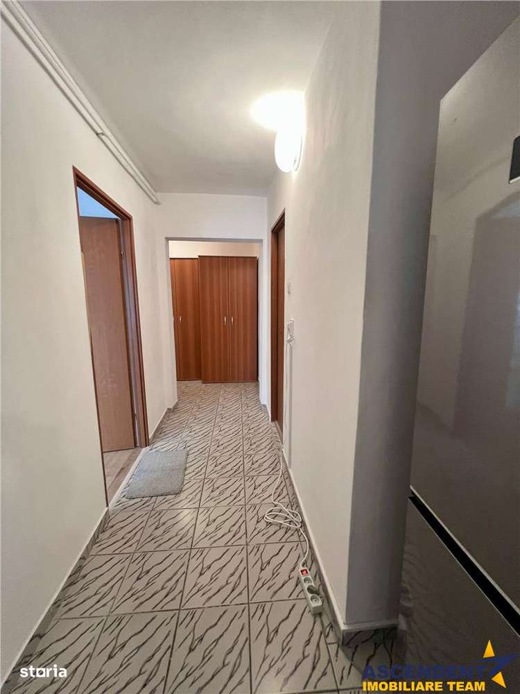 Garsoniera decomandata, Racadau, Brasov - Imagine principală: 4/12