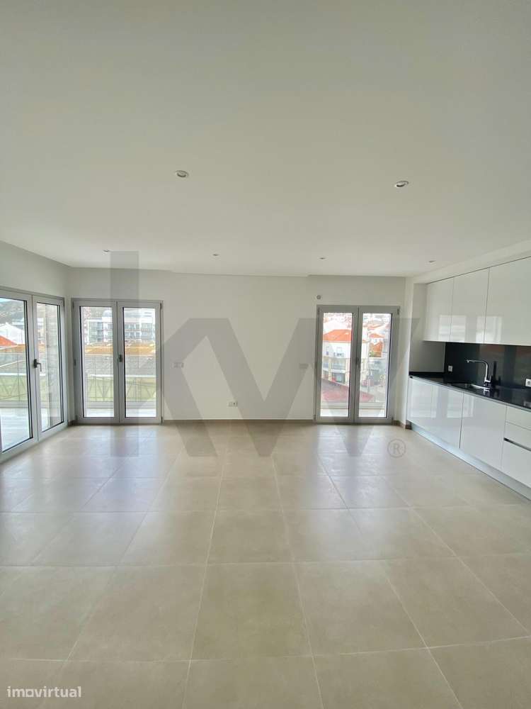 Apartamento T3 Duplex com Terraço - Nazaré Centro - Grande imagem: 5/27