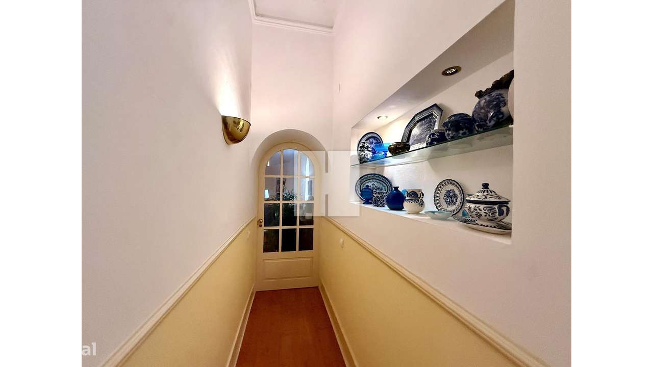 Moradia Senhorial T6-13