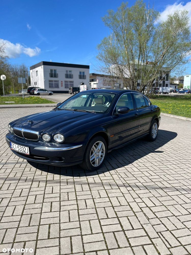 Jaguar X-Type