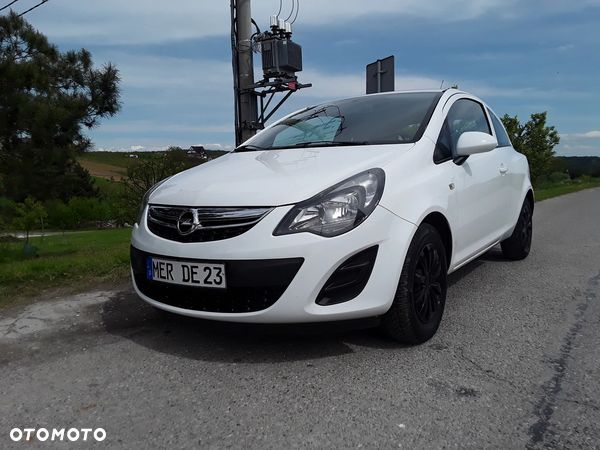 Opel Corsa 1.2 16V Essentia - 1