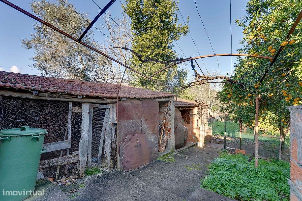 Moradia T6 | 2 Andares com Utilização Independente | Lote 1048m2-31