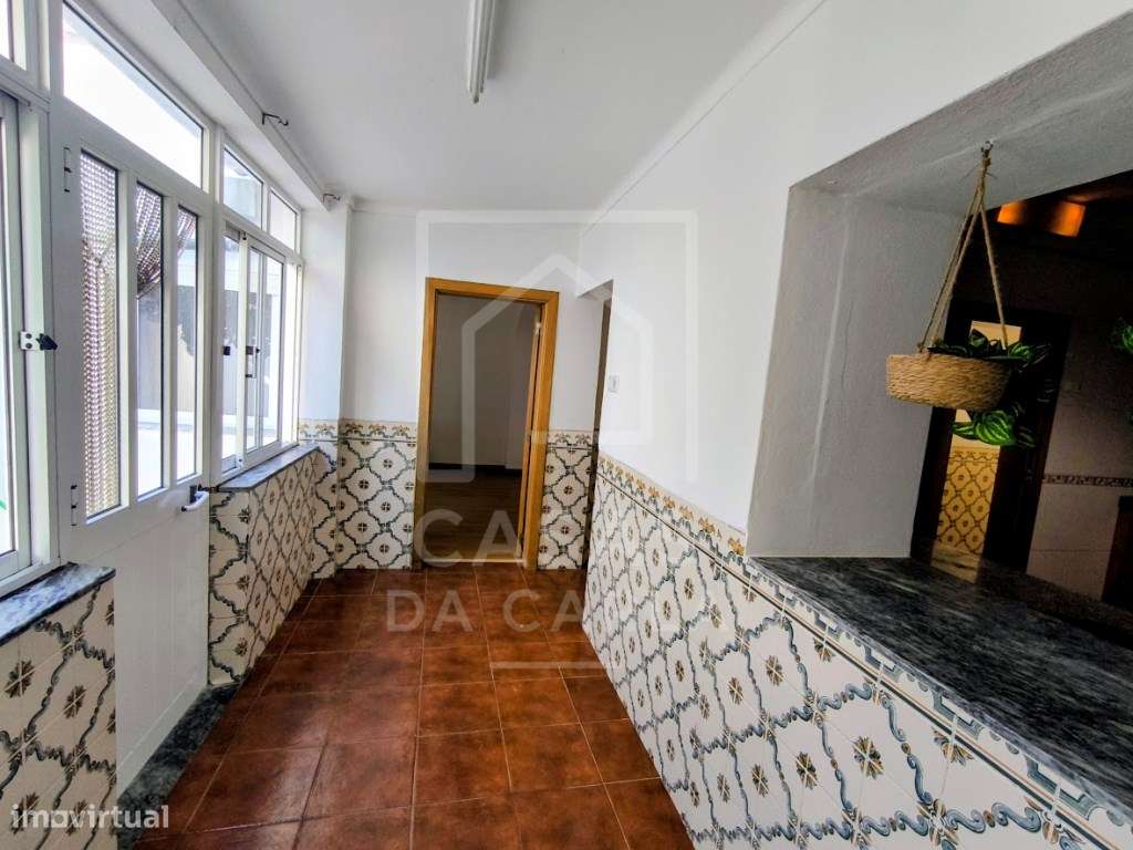 Moradia T3 com quintal em Cuba-16