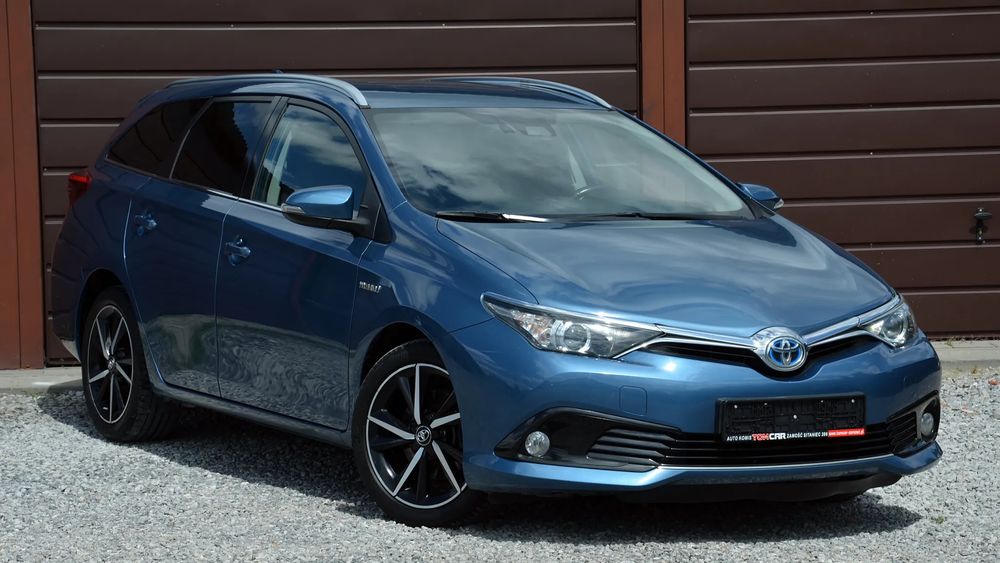 Toyota Auris II (2012-) Hybrid 135 Prestige 2018