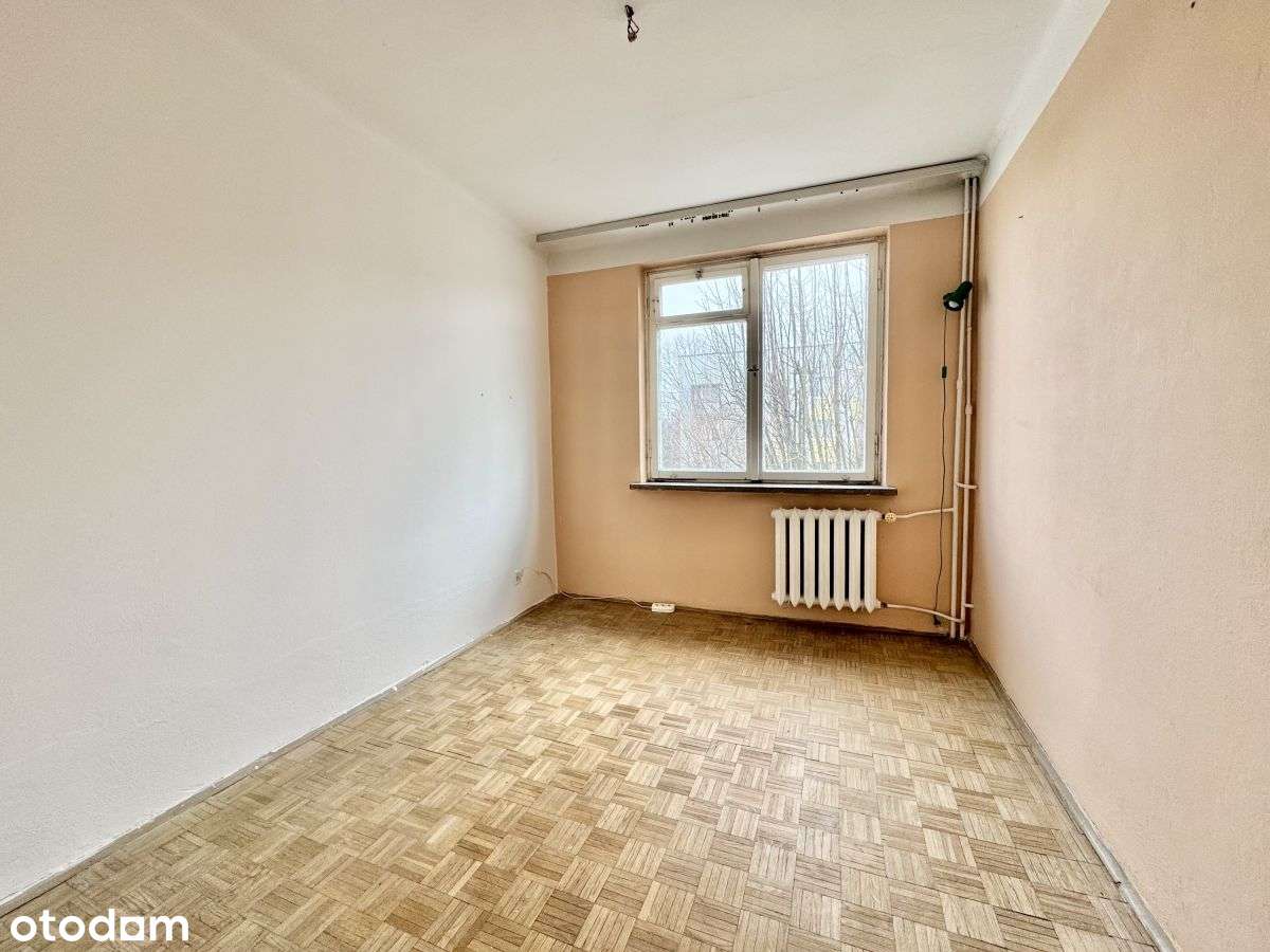 4 pokoje w świetnej lokalizacji do remontu-1