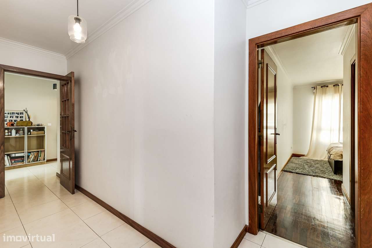 T3 – Rio de Mouro 103m² + Garagem + Arrecadação-11