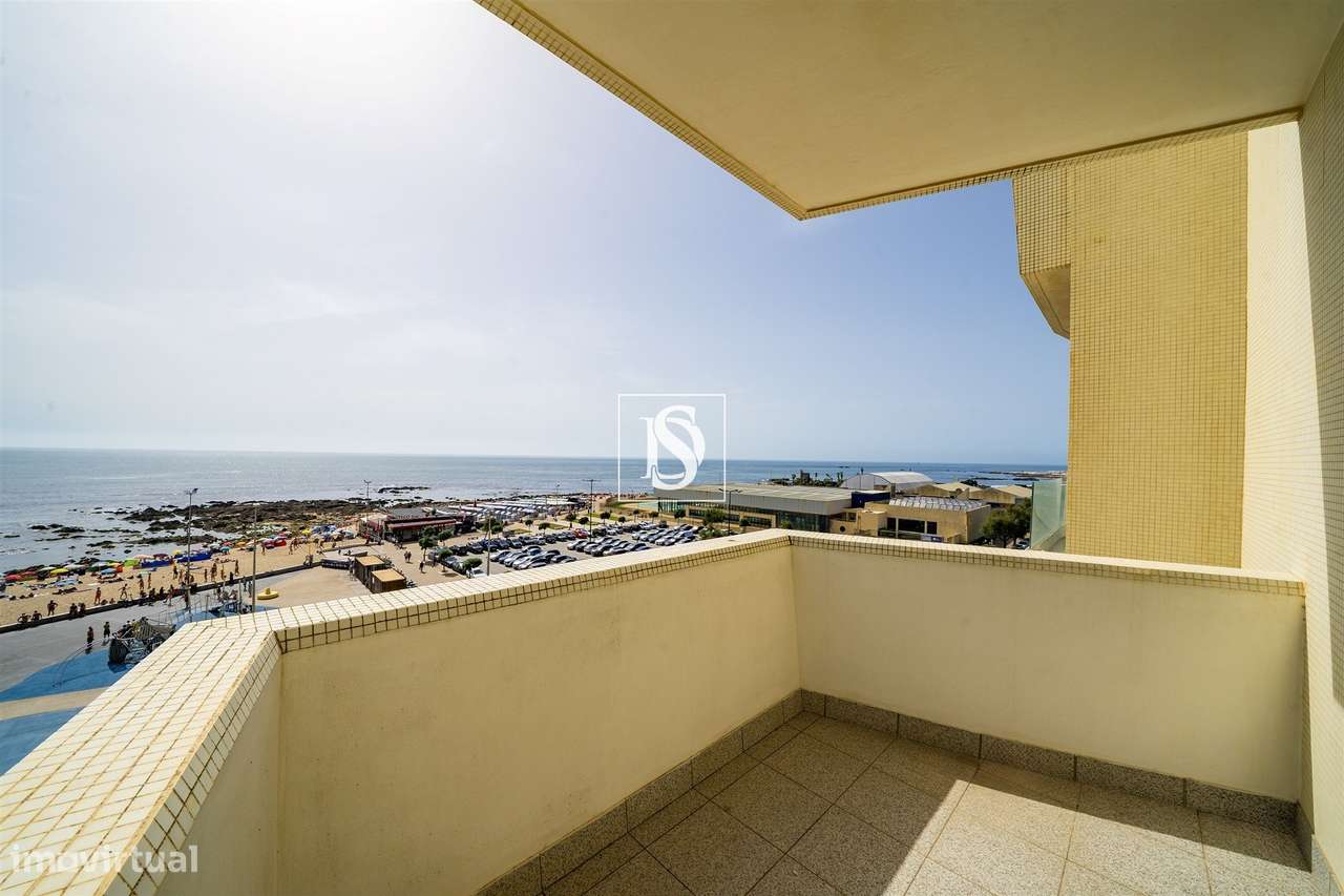 Póvoa de Varzim | Propriedade de Exceção na Primeira Linha de Mar-17