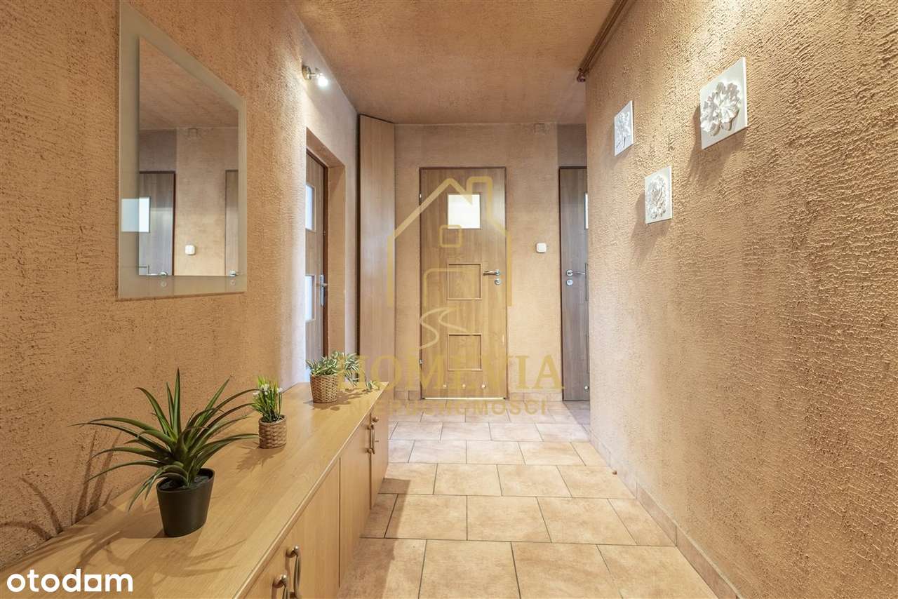 Radockiego Os Odrodzenia 2 lub 3 Pokoje 1 Piętro-12