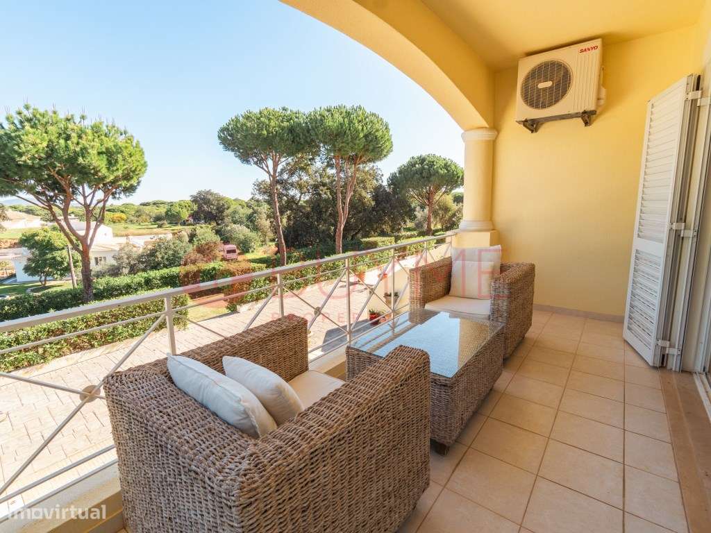 Moradia Duplex T3+1 em Condomínio Privado em Vilamoura-24