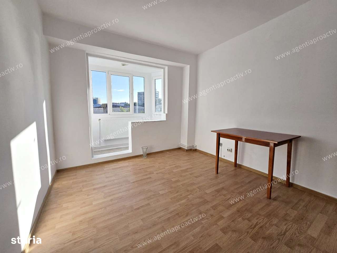 Apartament cu 4 camere, vedere spre Dunăre - Imagine principală: 2/10
