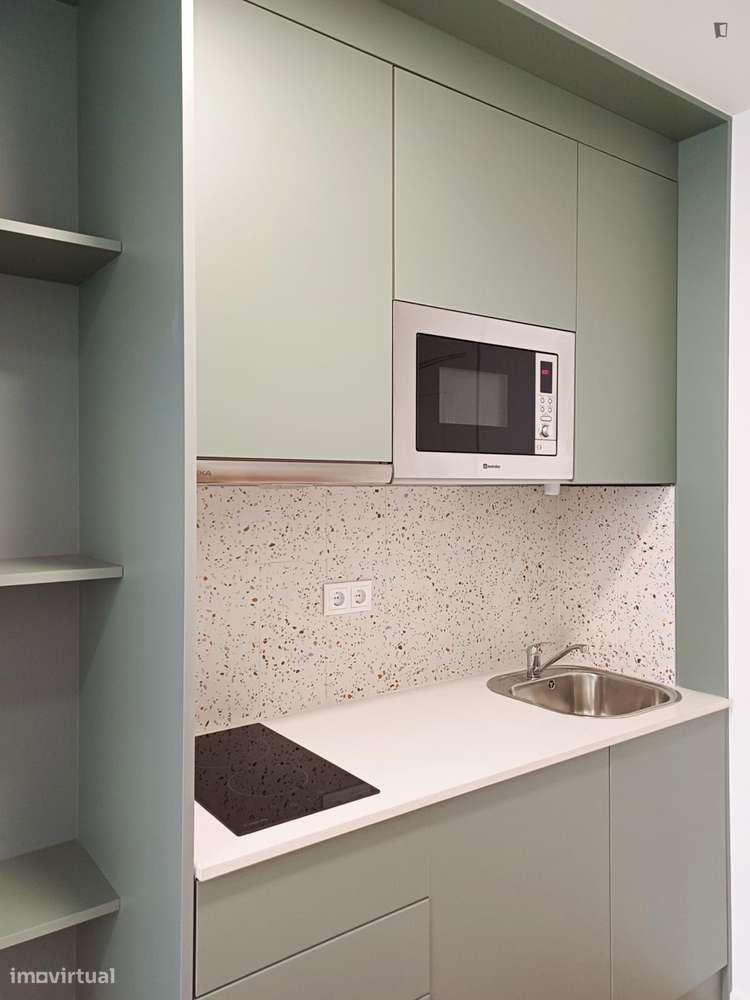 Estúdio - localizado em Cidral Coimbra - Grande imagem: 4/6