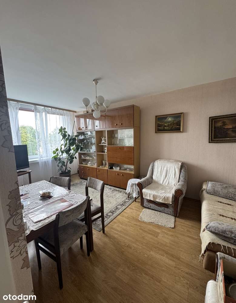 Przestronne 4-pokojowe mieszkanie z balkonem - Pełny obrazek: 2/9