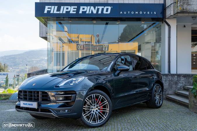 Porsche Macan Turbo - 52