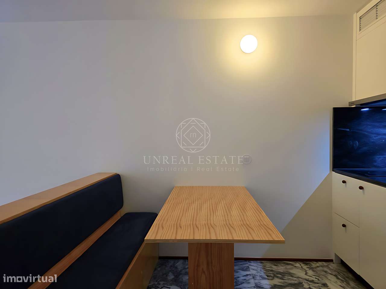 Apartamento T0 , novo, inserido em um edifício totalmente remodelado n-35