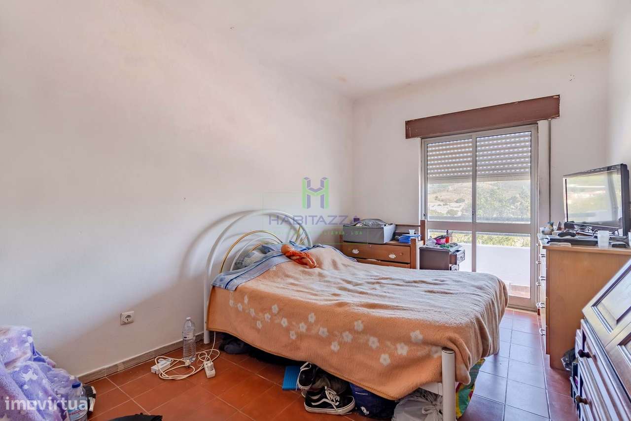 Moradia T3 com garagem e Vistas Desafogadas sobre o Campo, em Bensafri-21