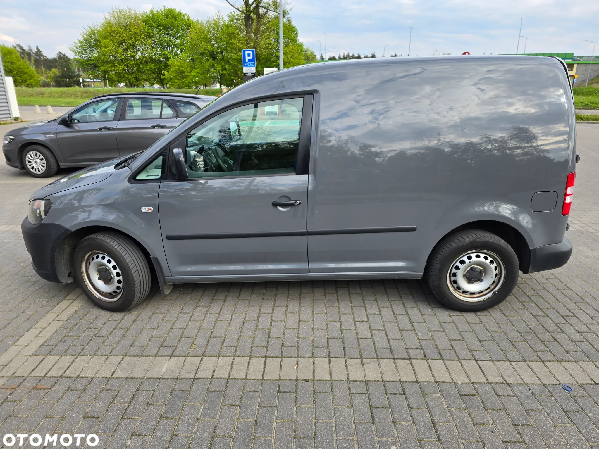 Volkswagen Caddy - 4