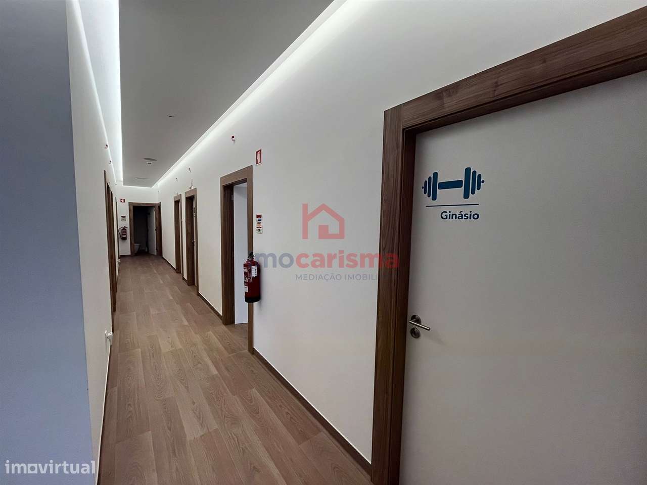 Clínica Dentária e Clínica Médica para Venda em Santo Tirso-10