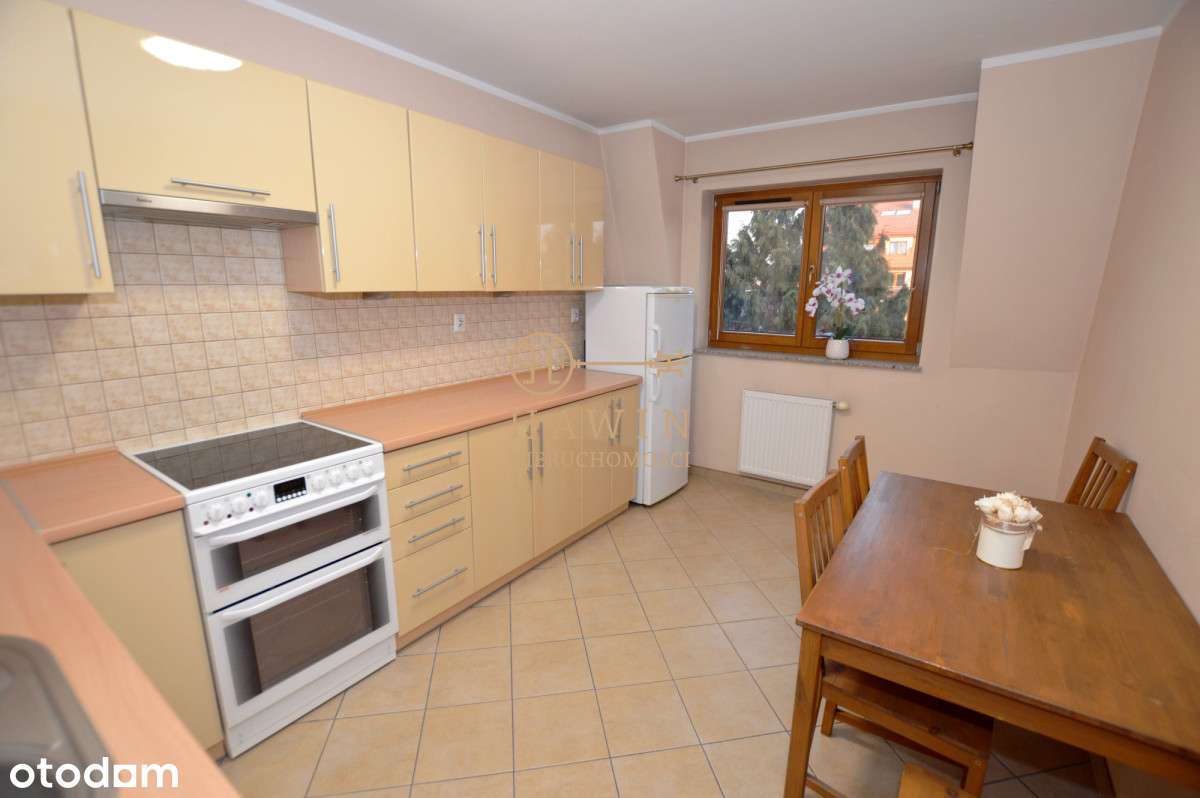 2 pokoje* balkon* kom.lokatorska * m.postojowe-12