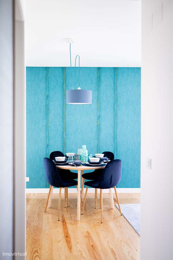Apartamento T2 à venda no Largo Conde-Barão-9