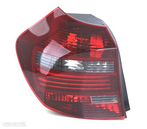 FAROLIN ESQUERDO PARA BMW E81 E87 LCI 07-11 VERMELHO FUMADOS - 1