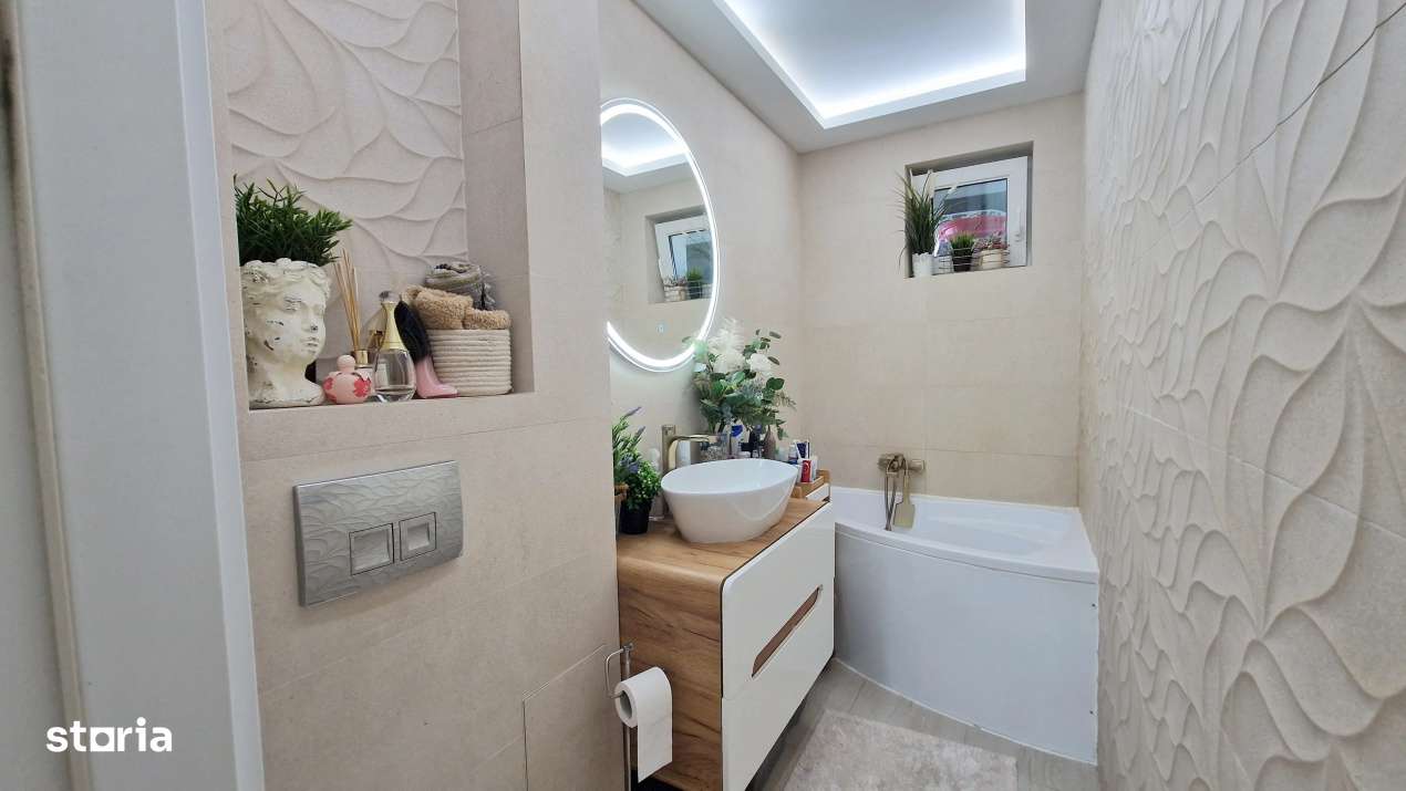 Apartament cu 4 camere la gura de metrou 1 Decembrie.-6