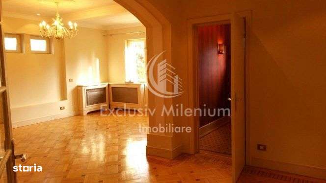 Apt la Vila /Casa Birouri Casin / Domenii/ Arcul de Triumf - Imagine principală: 3/16