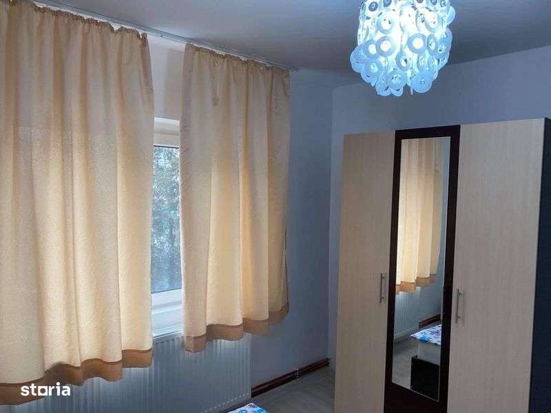 Apartament de închiriat, 2 camere Craiovita (Materna) - Imagine principală: 4/8