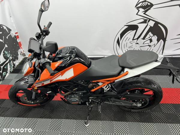 KTM Duke - 9