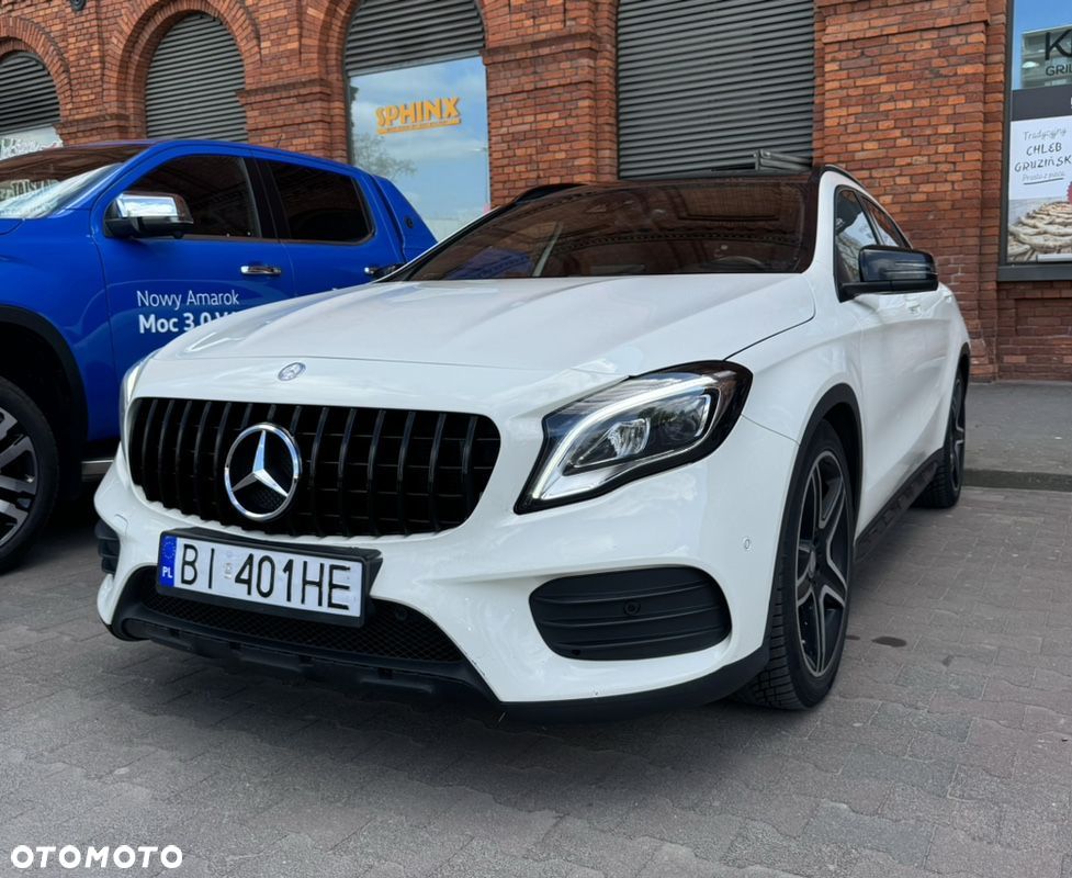 Mercedes-Benz GLA - 1