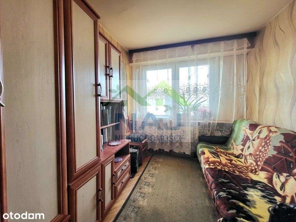 * * 3 pokoje z potencjałem * *-7