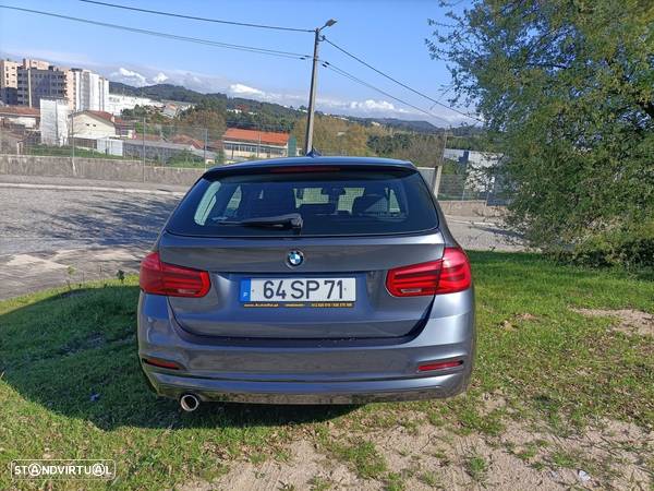 BMW 318 d Touring Line Luxury Purity - 31