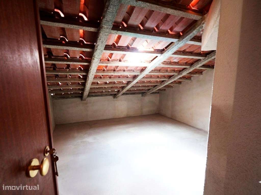 Apartamento T2 Cacém Anta-13