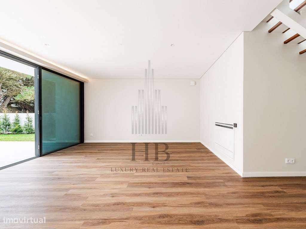 Moradia Luxo Com Piscina e Jardim | Colares |Sintra-34