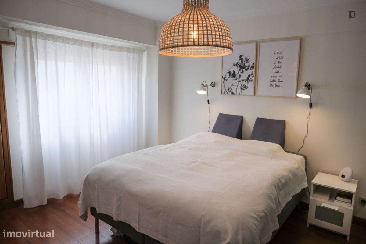 Apartamento com 1 quartos - localizado em Sete Rios Lisbon - Grande imagem: 4/6