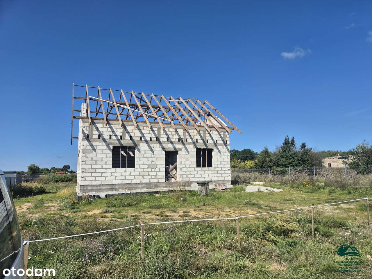 Dom 90m w surowym stanie otwartym z działką Rudunki-4
