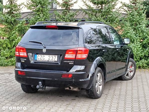 Dodge Journey 2.7 V6 R/T - 10