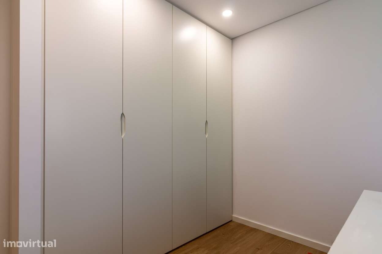 Apartamento T3 Venda em Costa,Guimarães - Grande imagem: 2/29