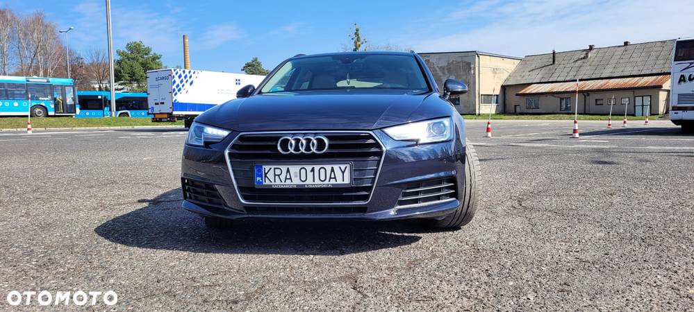 Audi A4 Avant 2.0 TDI - 6