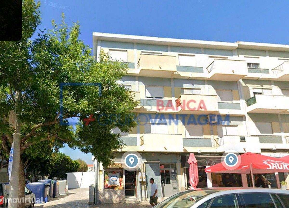Apartamento T2 Para Venda Imovel Indiviso 50