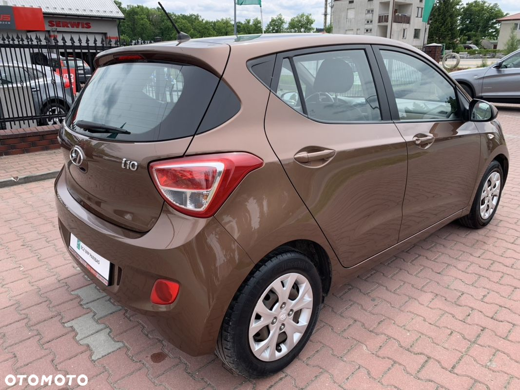 Hyundai i10 1.0 BlueDrive Premium - 8