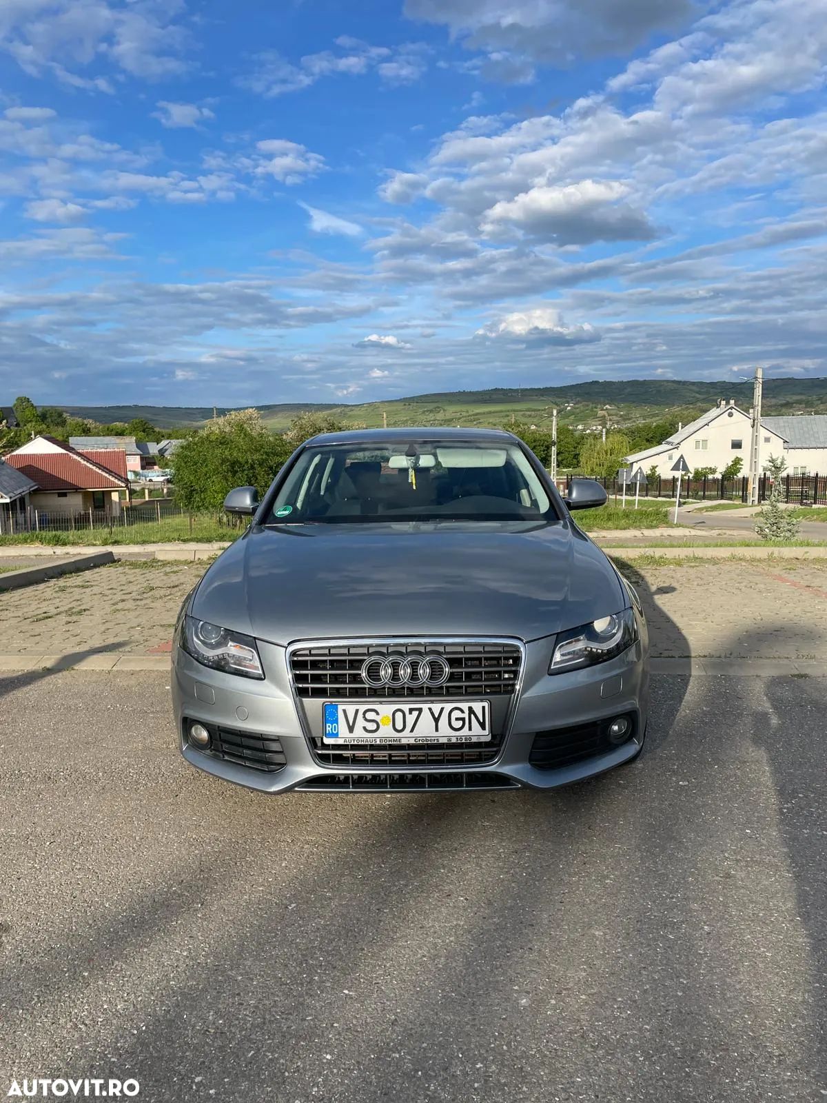 Audi A4 - 1