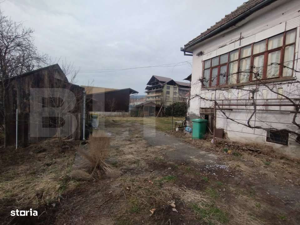 Casa 50 mp,2 camere,curte comuna,teren 350mp,Renovabila,comuna Livezil - Imagine principală: 2/4