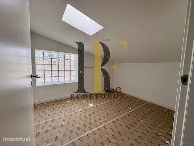 Andar Moradia T3+1 novo em Rio Meão-8