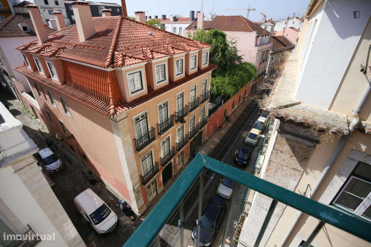 Quarto - localizado em São Bento Lisbon - Grande imagem: 3/9