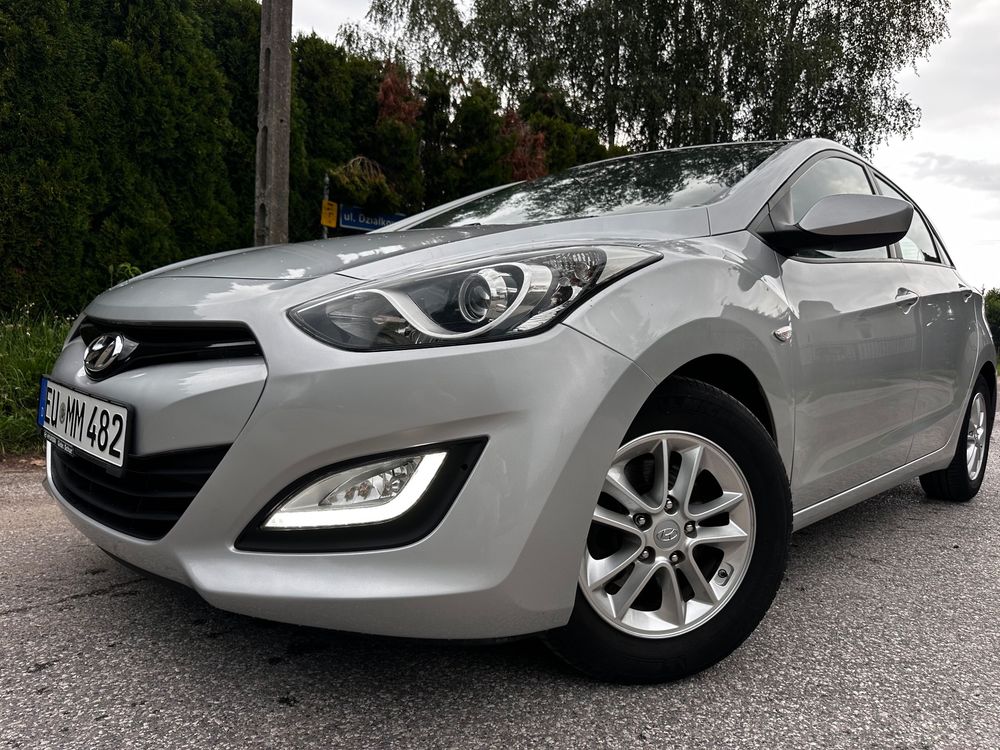 Hyundai i30 II (2012-2017) 1.4 Fifa World Cup Edition 2015