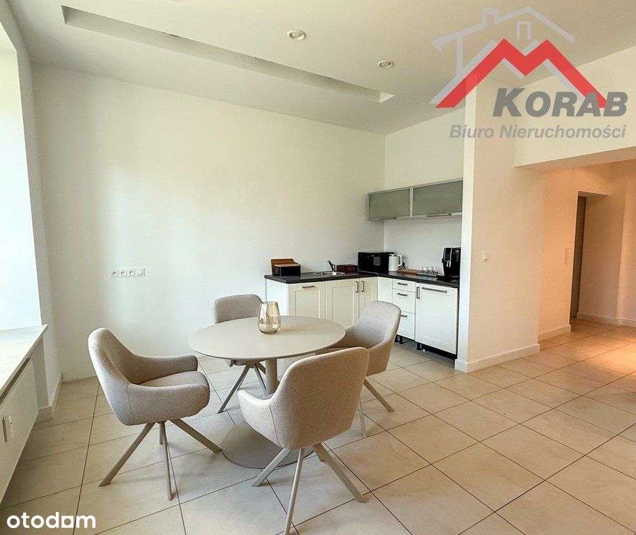 Klimatyczne mieszkanie w kamienicy-5