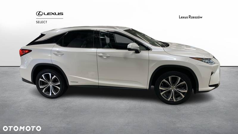 Lexus RX - 6