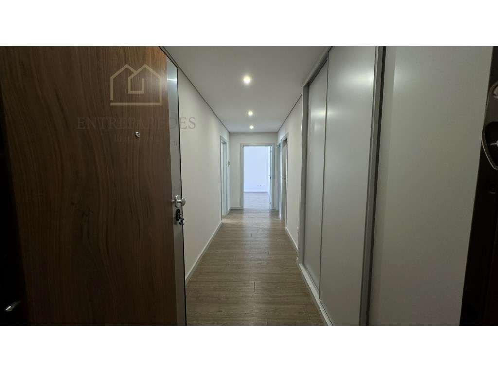 Apartamento T3 com varanda para comprar na Boavista, Porto. Fr 2.4_3 - Grande imagem: 5/29