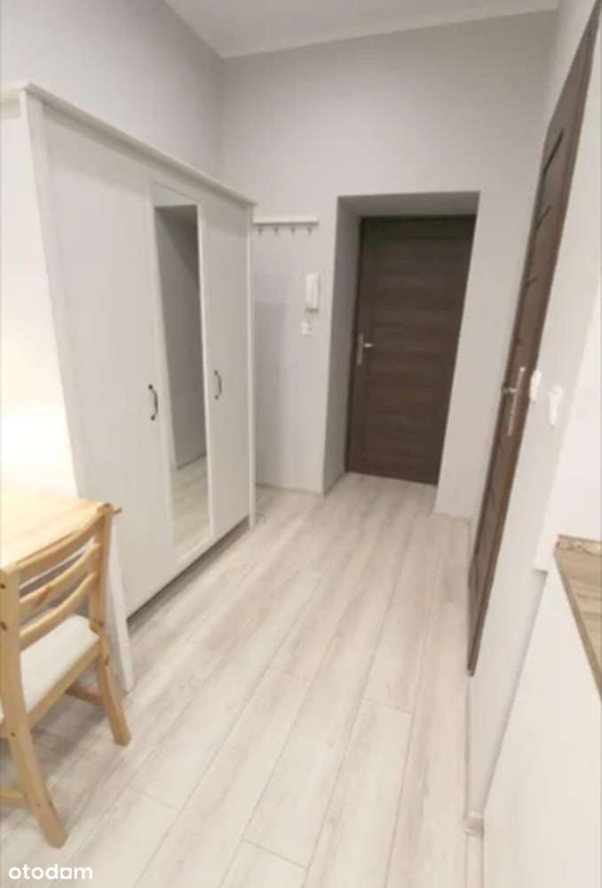 Komfortowe, gotowe mieszkanie przy UŚ/ Rynku - Pełny obrazek: 4/5